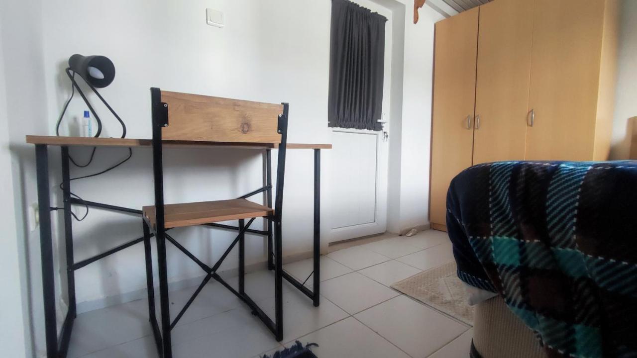 Central, Cozy, 15 Min Walk To The Beach, Fast Wi-Fi, Free Parking, 4Ppl Bodrum Eksteriør billede