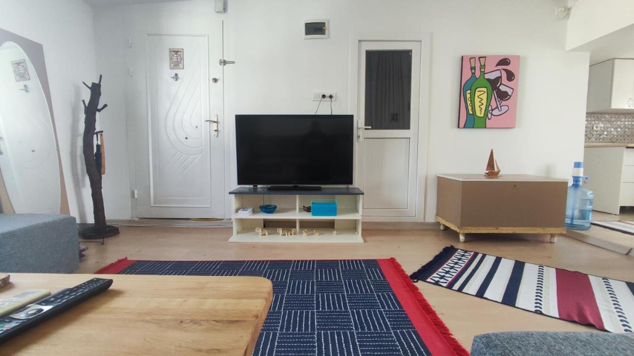 Central, Cozy, 15 Min Walk To The Beach, Fast Wi-Fi, Free Parking, 4Ppl Bodrum Eksteriør billede