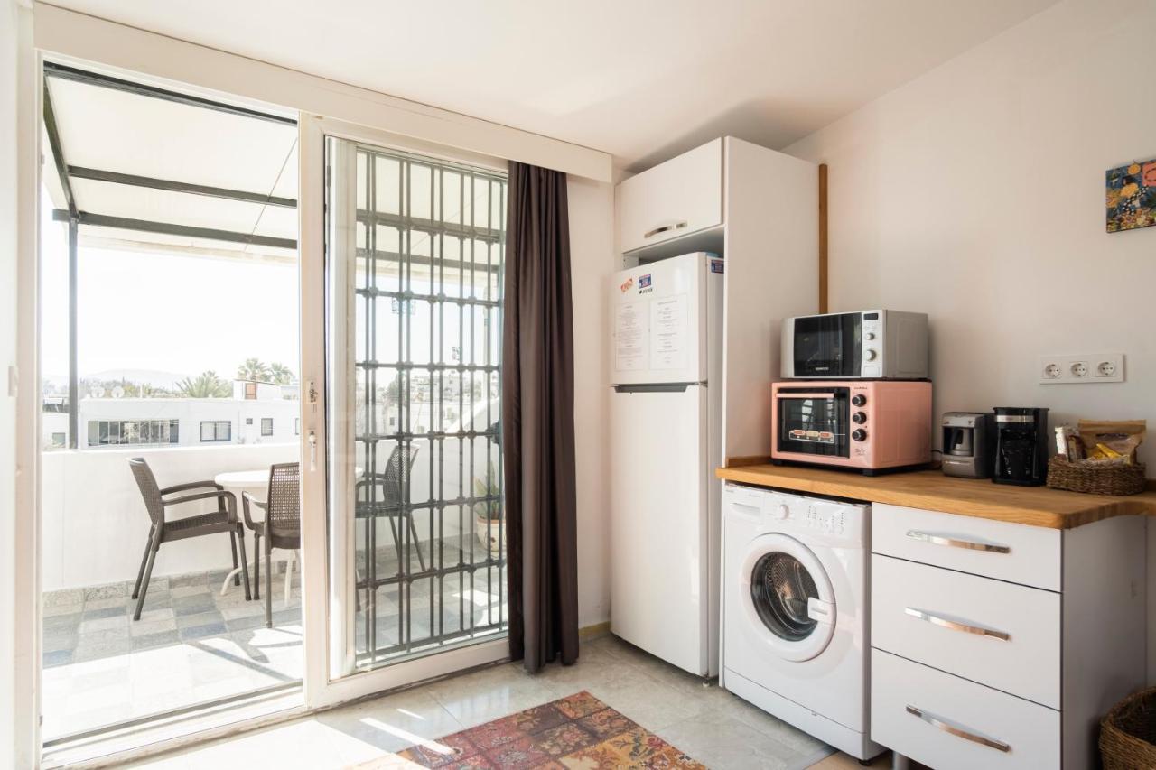 Central, Cozy, 15 Min Walk To The Beach, Fast Wi-Fi, Free Parking, 4Ppl Bodrum Eksteriør billede