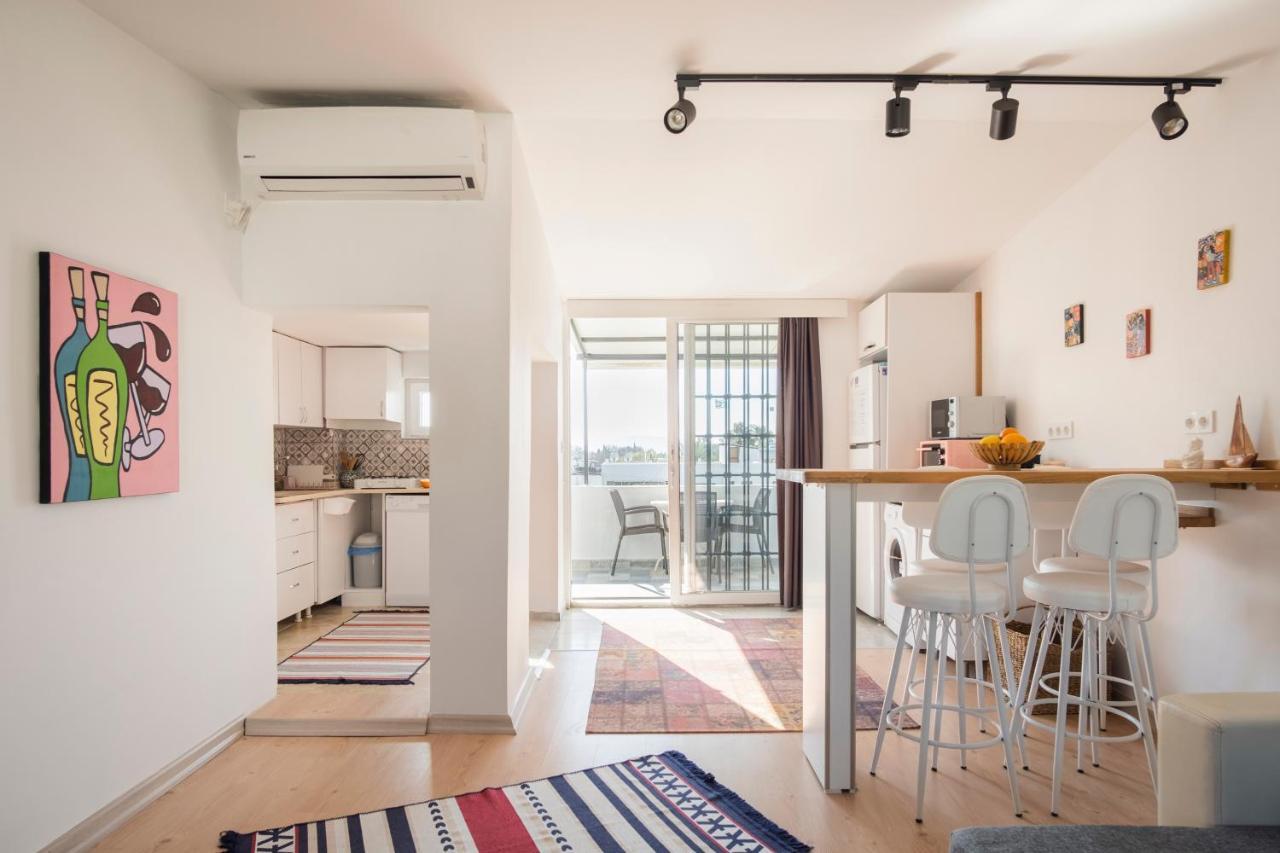 Central, Cozy, 15 Min Walk To The Beach, Fast Wi-Fi, Free Parking, 4Ppl Bodrum Eksteriør billede